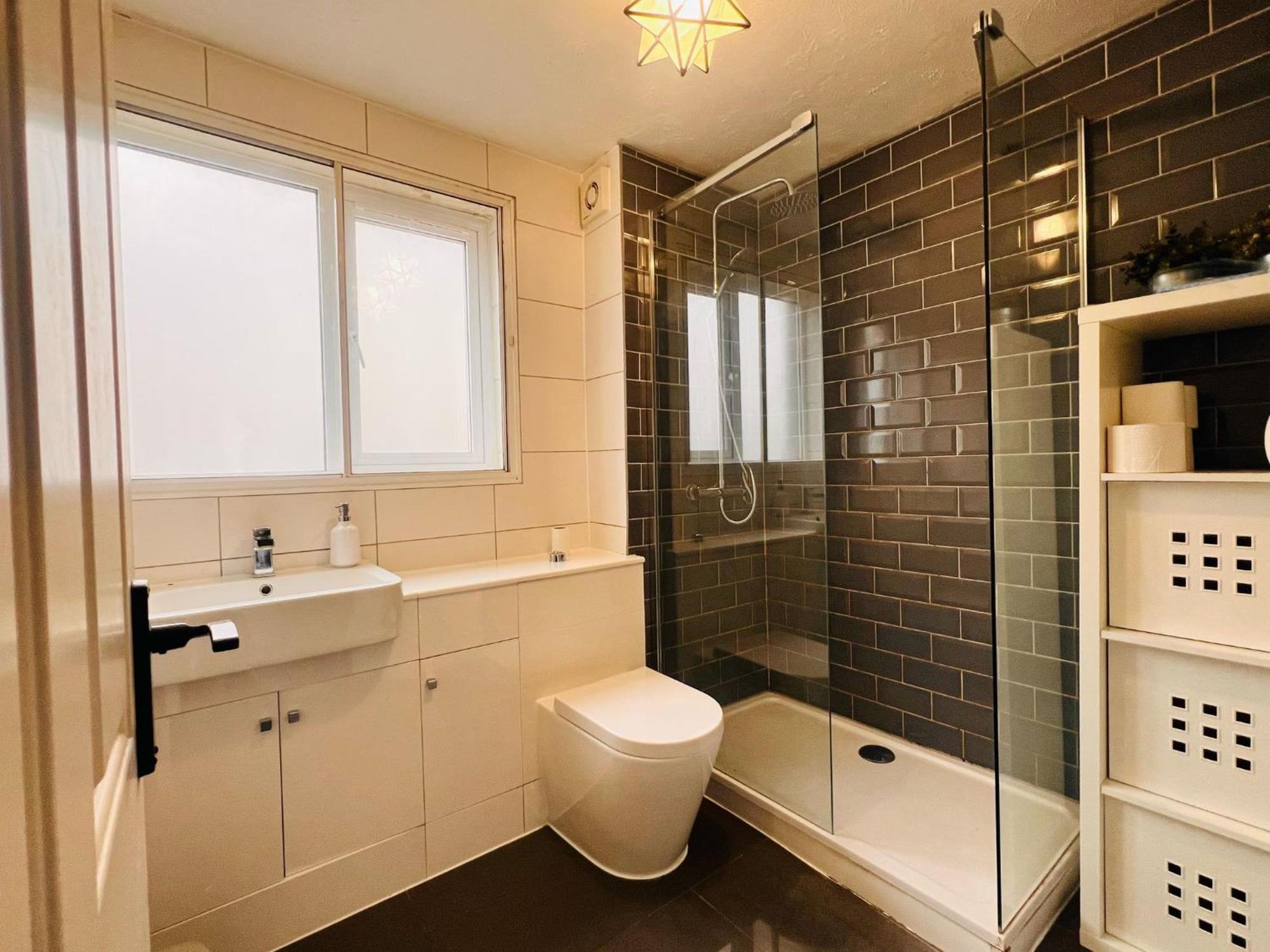 Charming 3-bedroom, Bow, Appartamento *