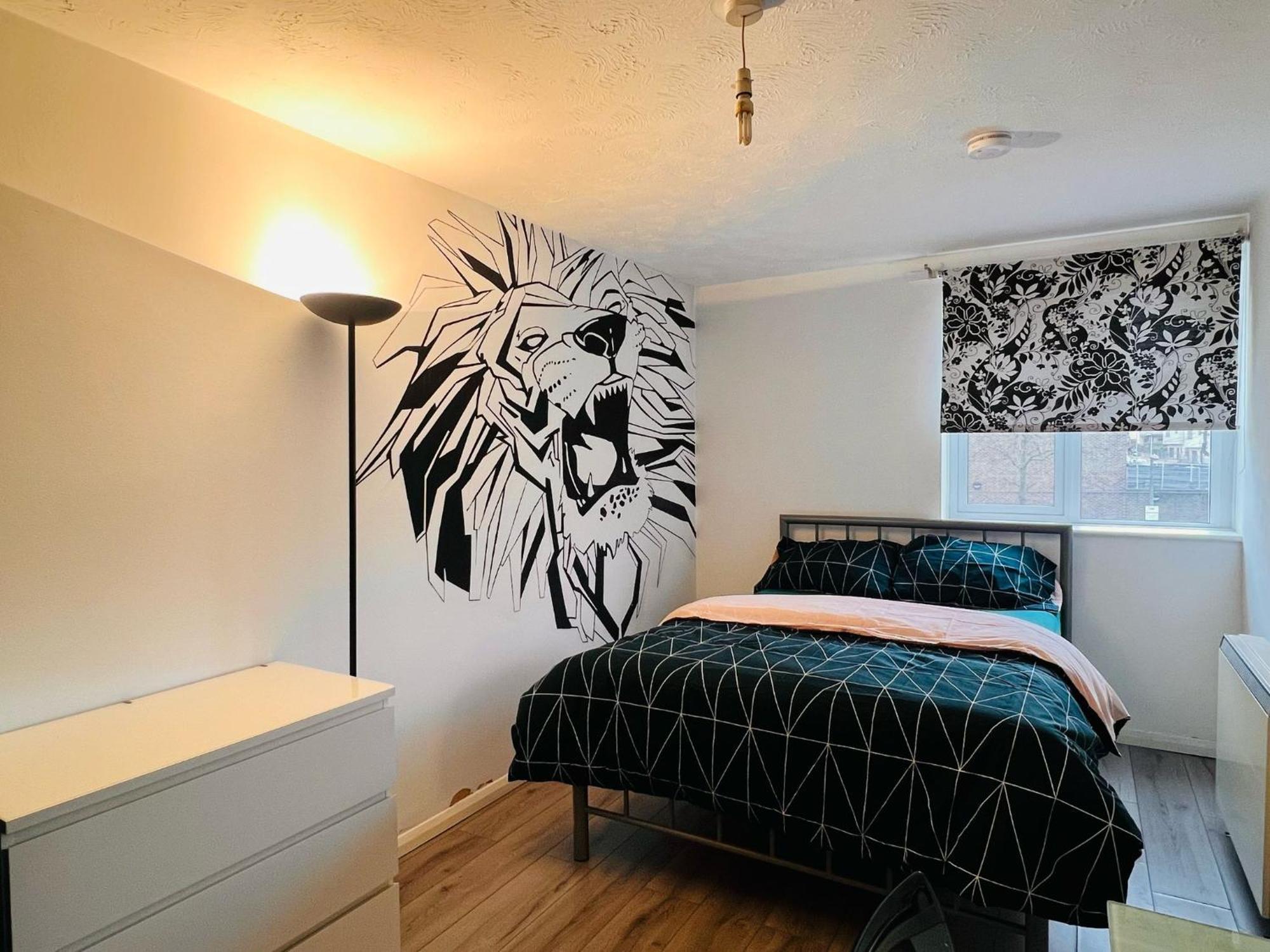 Charming 3-bedroom, Bow, Appartamento
