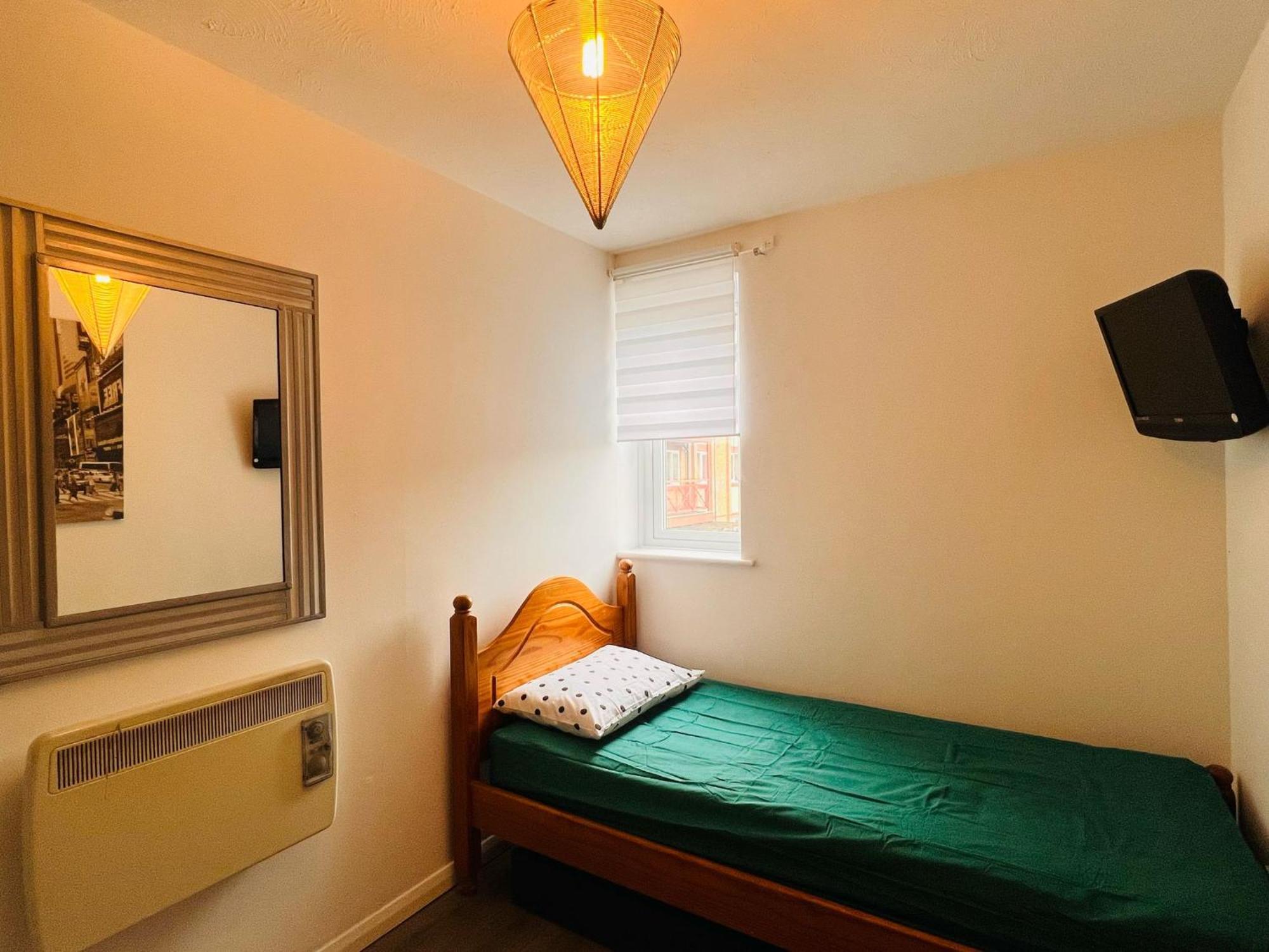 Appartamento Charming 3-bedroom, Bow, *